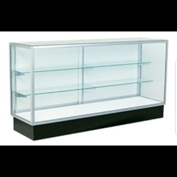 Glass display cases: 6 foot=$199, 4 foot=$150 - Picture 2 of 2
